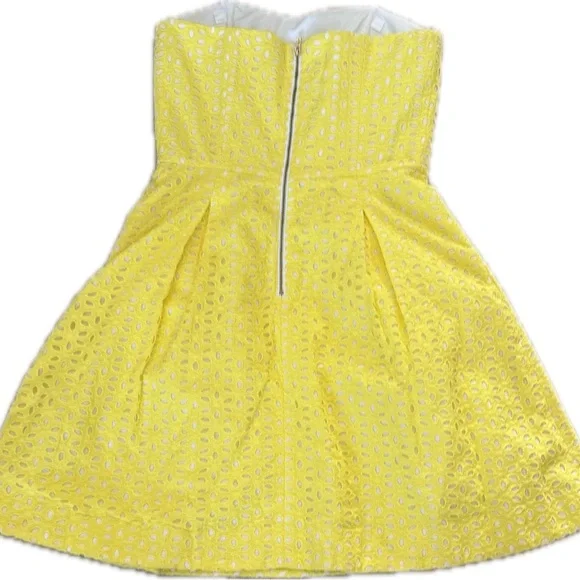 Lilly Pulitzer pineapple Yellow Strapless Lace eyelet Dress size 4 is available for purchase on au PAY Market - Imported Goods Online Store Co.Ltd. | au PAY Market - Online Shopping Site Lilly Pulitzer pineapple Yellow Strapless Lace eyelet Dress size 4 is available for purchase on au PAY Market - Imported Goods Online Store Co.Ltd. | au PAY Market - Online Shopping Site